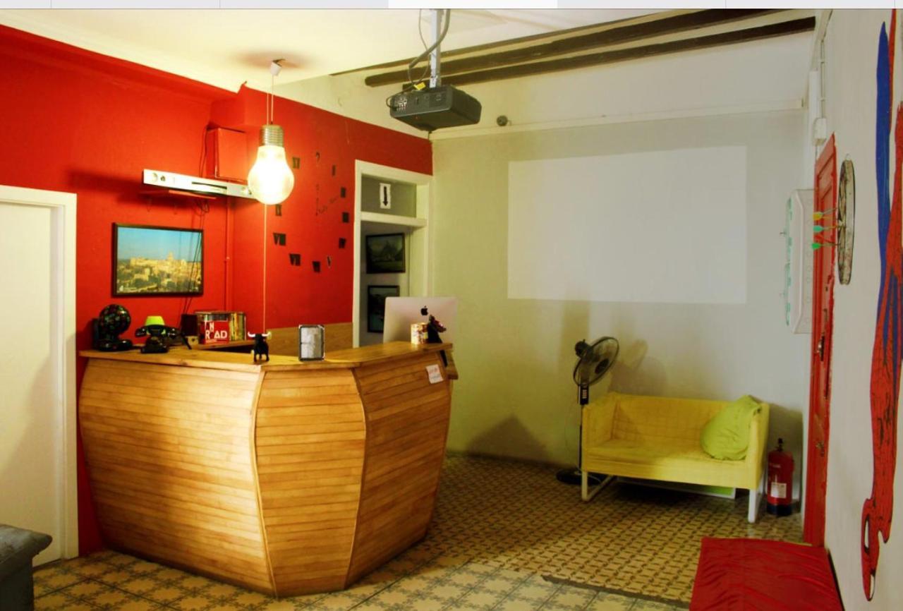 La Nau Rooms Tarragona Buitenkant foto